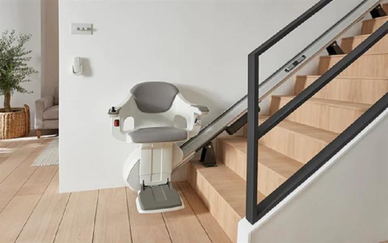 What Are The Reasons to Choose a Stairlift to Make Your Life More Comfortable in 2024