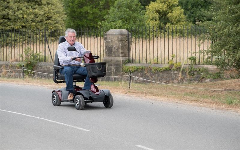 Electric Scooters for Seniors: Enhancing Independence and Safety