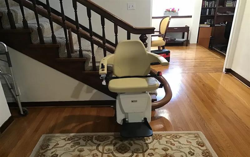  Top Benefits of Installing a Stairlift: Enhancing Independence at Home
